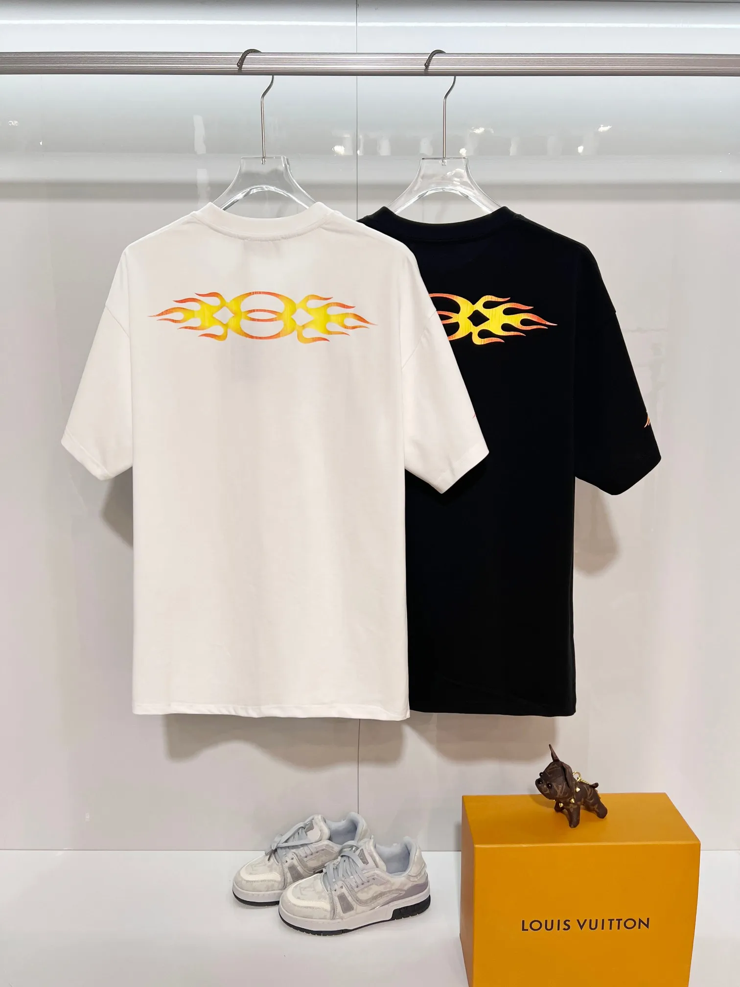 Balenciaga 2026New Arrival logo Same Style t · 320 100％ · 32 · ：Black Size：S M L XL